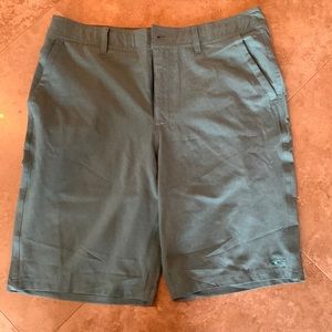 Men’s board shorts